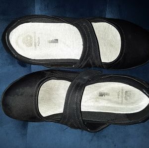 WIDE WIDTH Clarks Cloudstepper mary Jane 9W